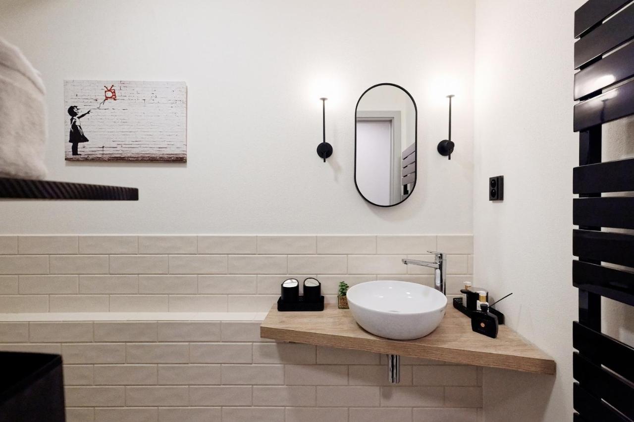 Apartman Aper Apartment Znojmo Luaran gambar