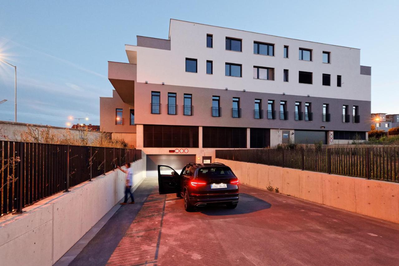 Apartman Aper Apartment Znojmo Luaran gambar